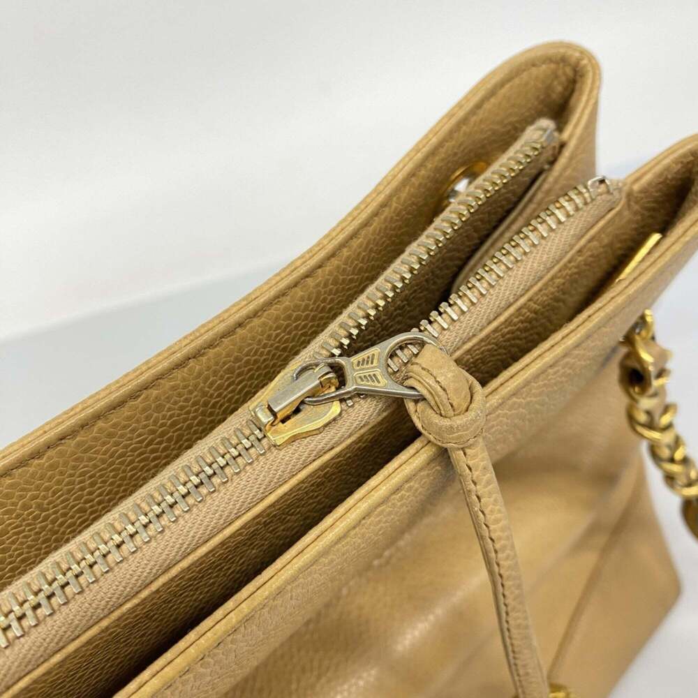 CHANEL Cream Caviar Leather Tote Bag - Picture 11 of 12